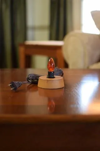 Light Base with Amber Bulb
