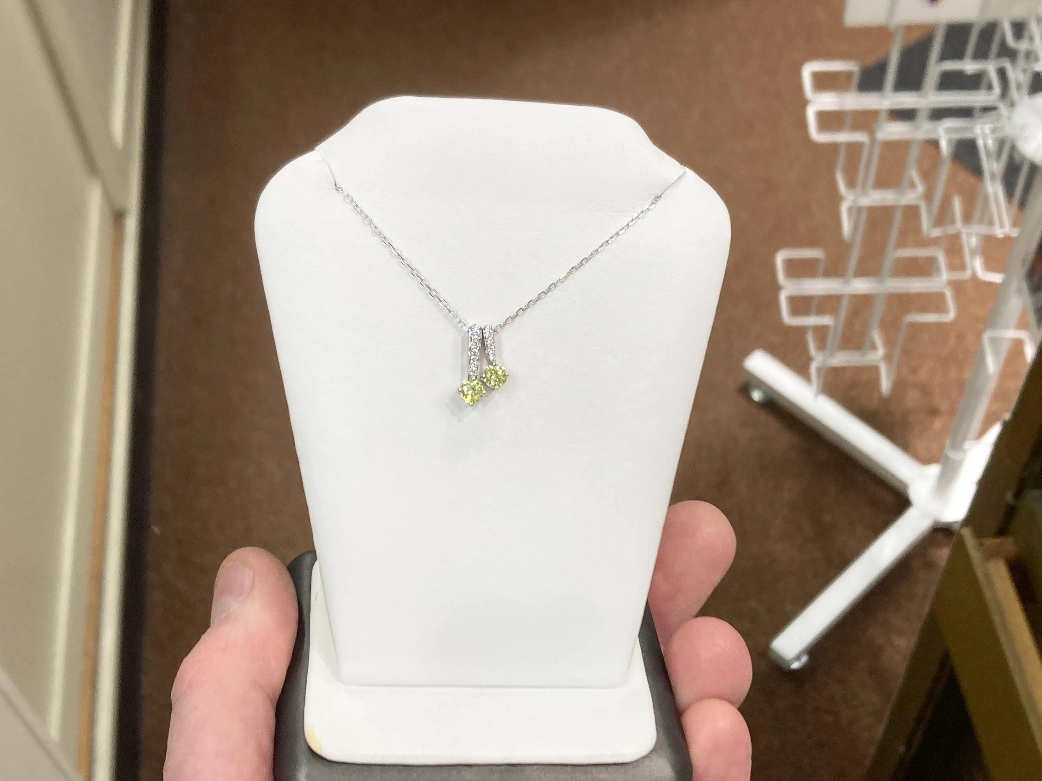 Peridot Colored Swarovski Zirconia Silver Adjustable Pendant